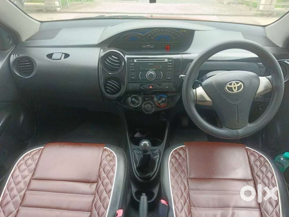Toyota Etios Cross 1.2l G, 2015, Petrol