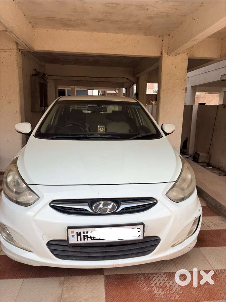 Hyundai Fluidic Verna 2013