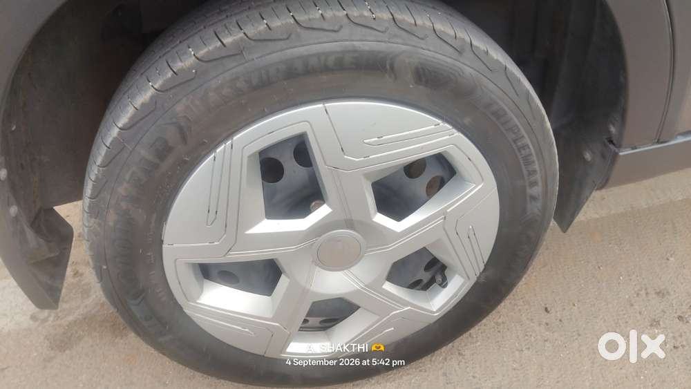 Tata Nexon Pure Plus (s) Petrol Amt, 2025, Cng & Hybrids