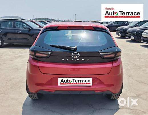 Tata Altroz Xz, 2022, Petrol