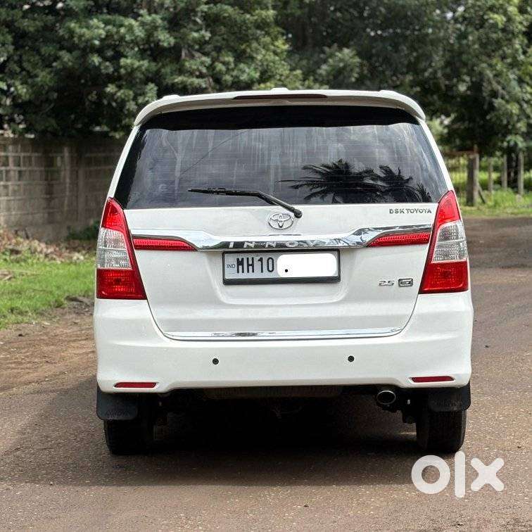 Toyota Innova 2.5 G (diesel) 8 Seater, 2015, Diesel