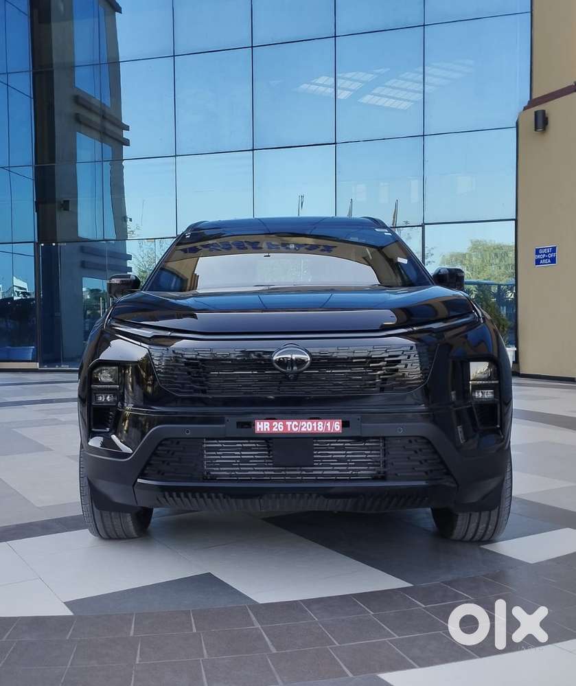 Tata Safari Accomplished Plus Dark Edition At, 2025, Diesel