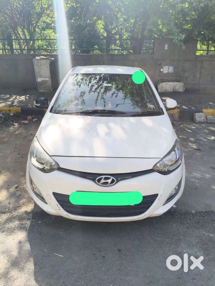 Hyundai I20 Sports Top Model  Dl Registered