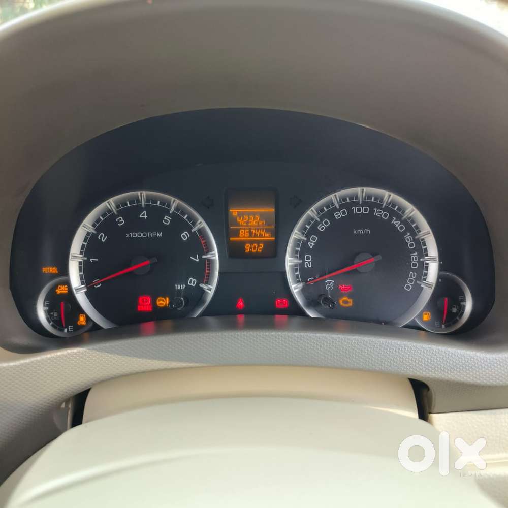 Maruti Suzuki Ertiga 2012-2015 Vxi Cng, 2014, Cng & Hybrids