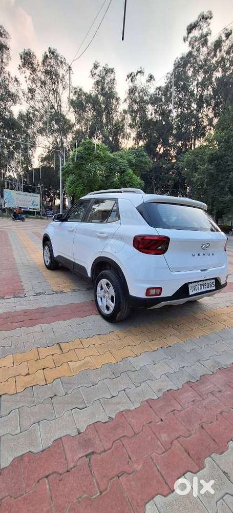Hyundai Venue S, 2020, Petrol