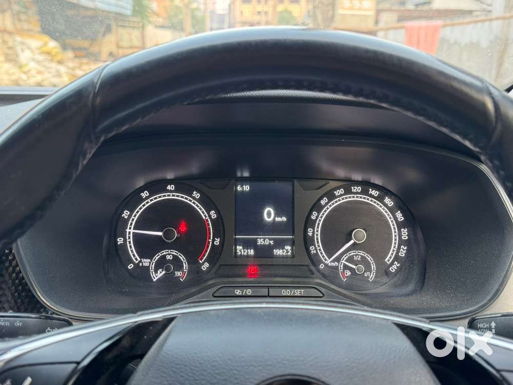 Skoda Kushaq Ambition 1.0 2023 Petrol Manual