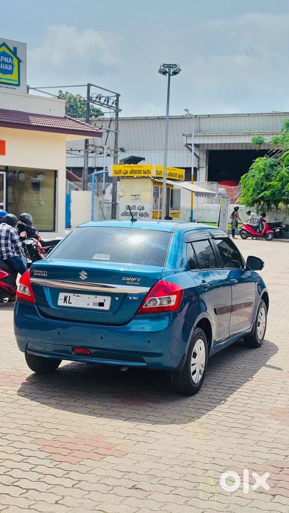 Maruti Suzuki Dzire 2013 Petrol 31000 Km Driven