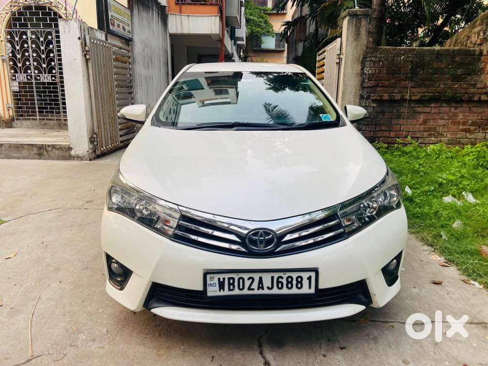 Toyota Corolla Altis 1.8g Limited, 2016, Petrol