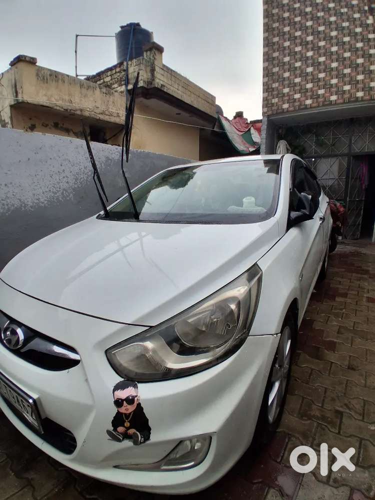 Hyundai Verna Fluidic 2015