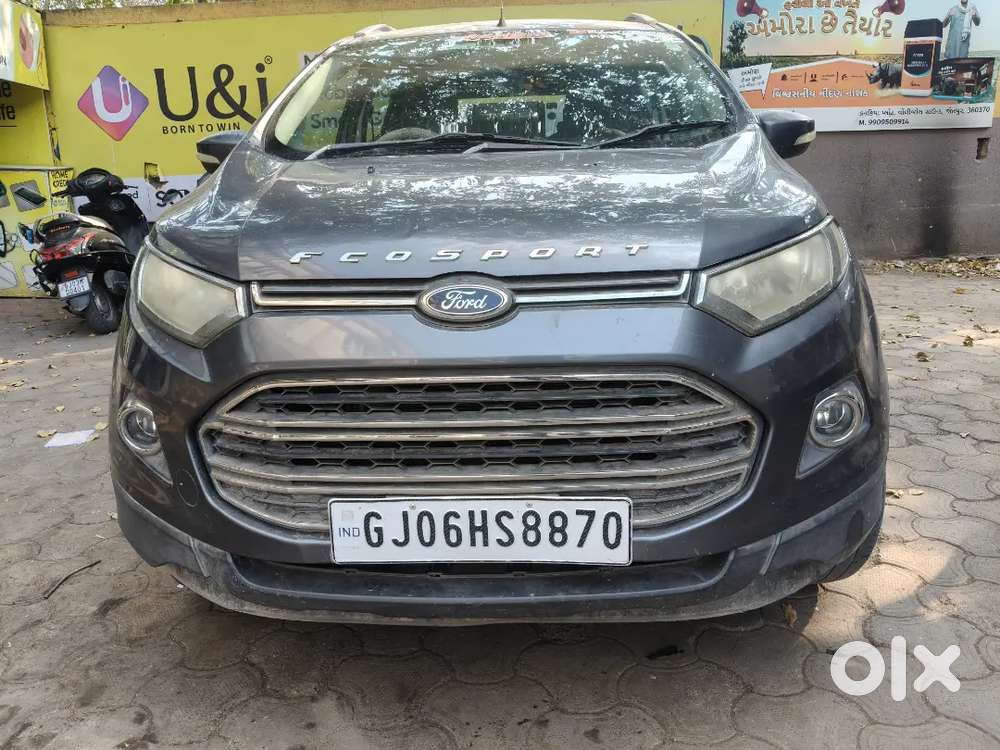 Ford Ecosport 2015 Petrol 82000 Km Driven