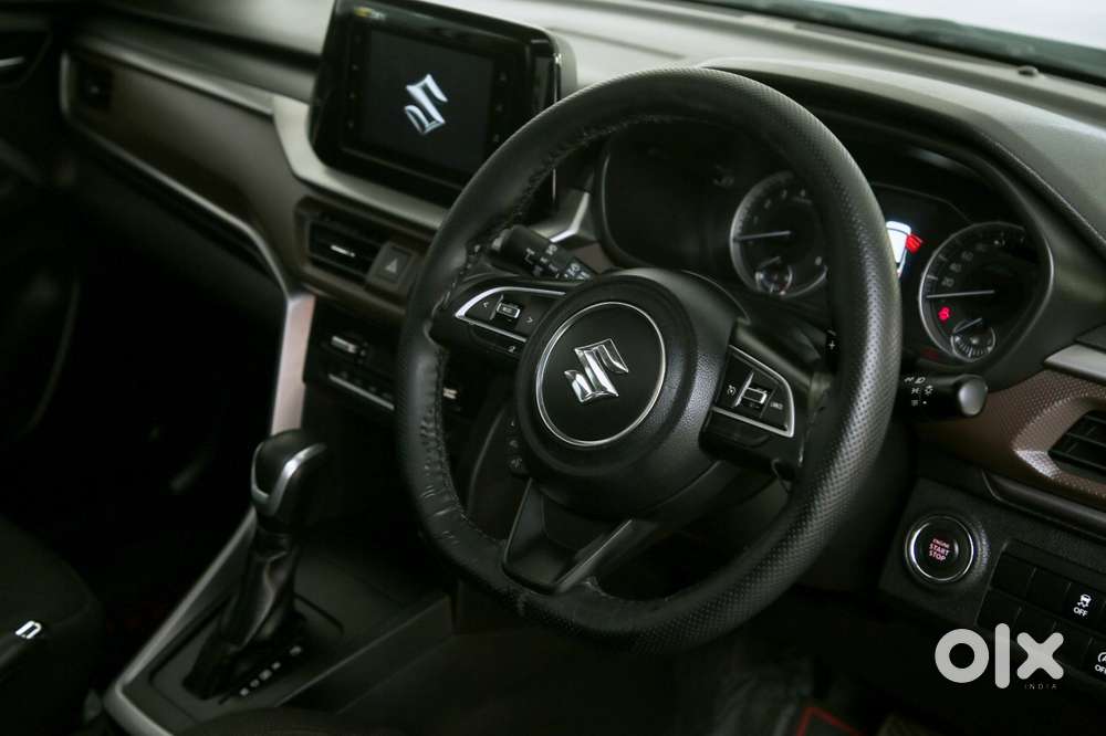 Maruti Suzuki Brezza 1.5 Zxi Smart Hybrid, 2023, Petrol