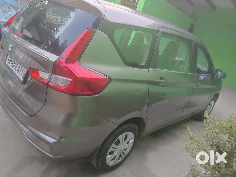 Maruti Suzuki Ertiga 2023 Vxi Cng /petrol