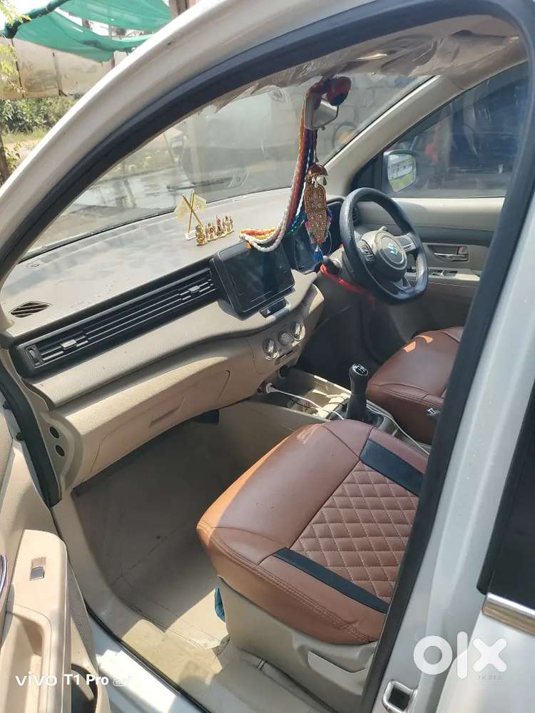 Maruti Suzuki Ertiga 2022 Petrol 100000 Km Driven