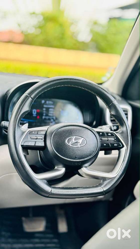 Hyundai Venue, 2023, Petrol
