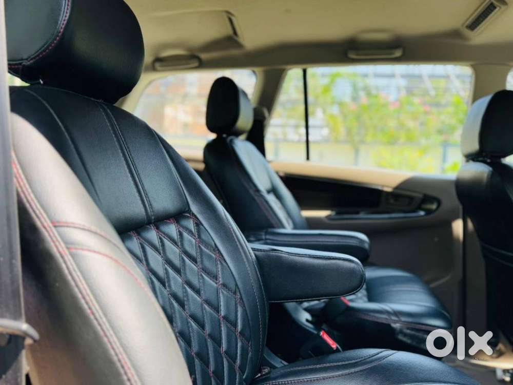 Toyota Innova 2.5 Z Diesel 7 Seater, 2016, Diesel