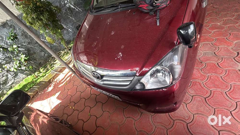 Toyota Innova Diesel 2005 Year