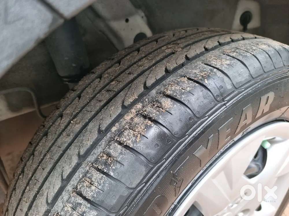 Hyundai Venue 2022 Petrol 22000 Km Driven