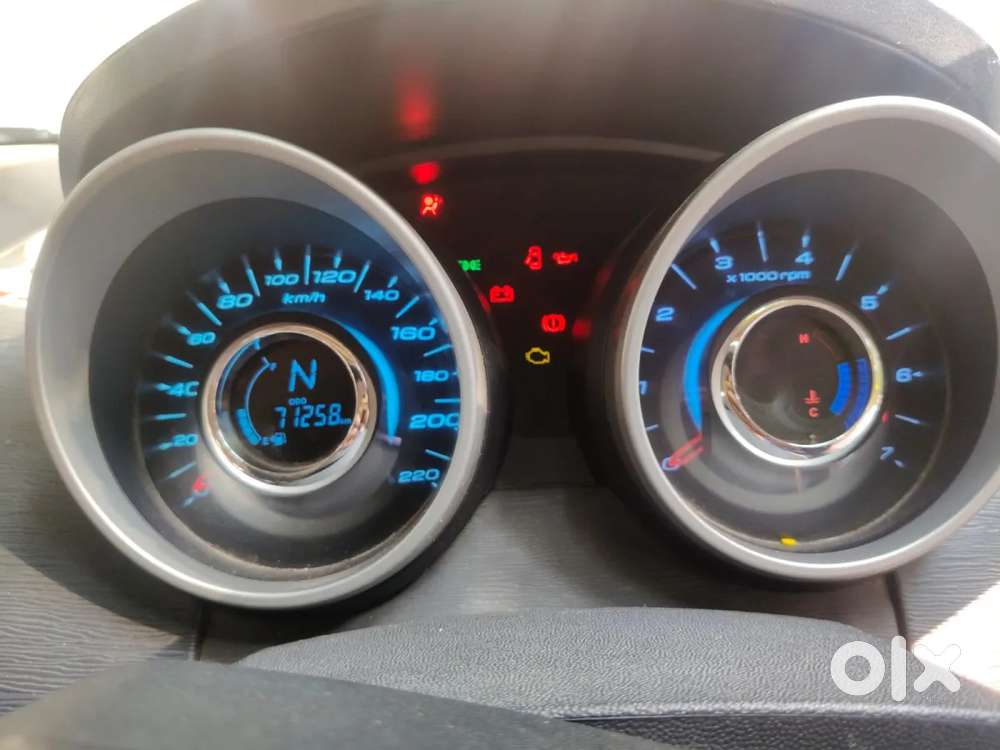 Mahindra Xuv500 At W10 Fwd, 2016, Diesel