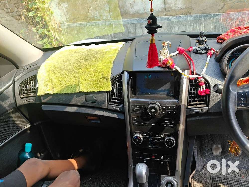 Mahindra Xuv500 Well Maintained With Zero Faults