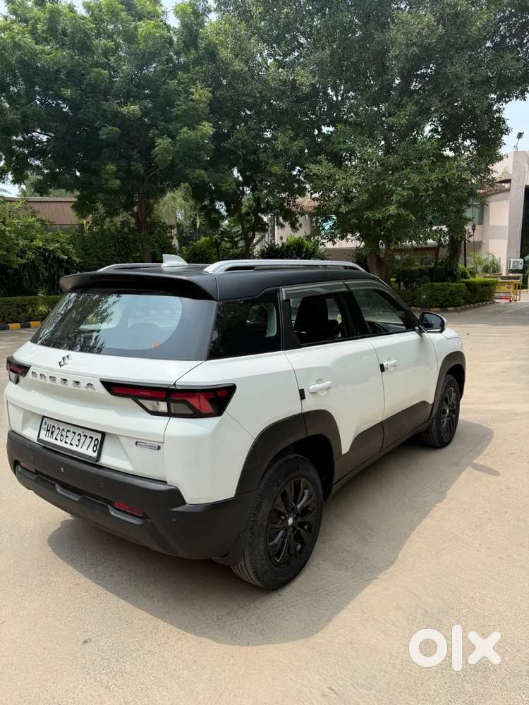 Maruti Suzuki Brezza Vxi At, 2023, Petrol