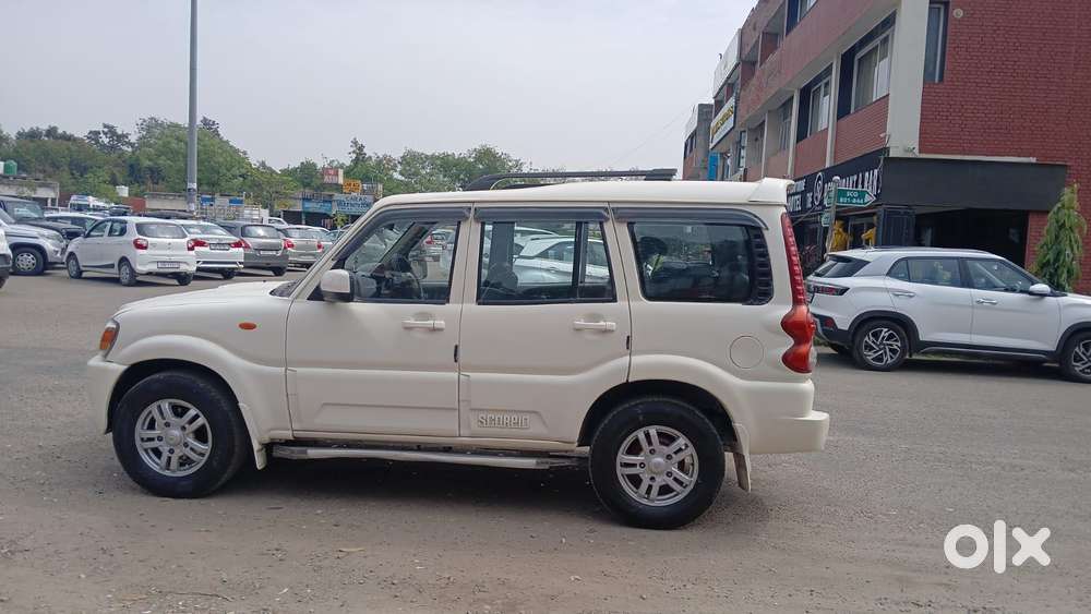 Mahindra Scorpio Vlx Airbags Bs Iii, 2012, Diesel