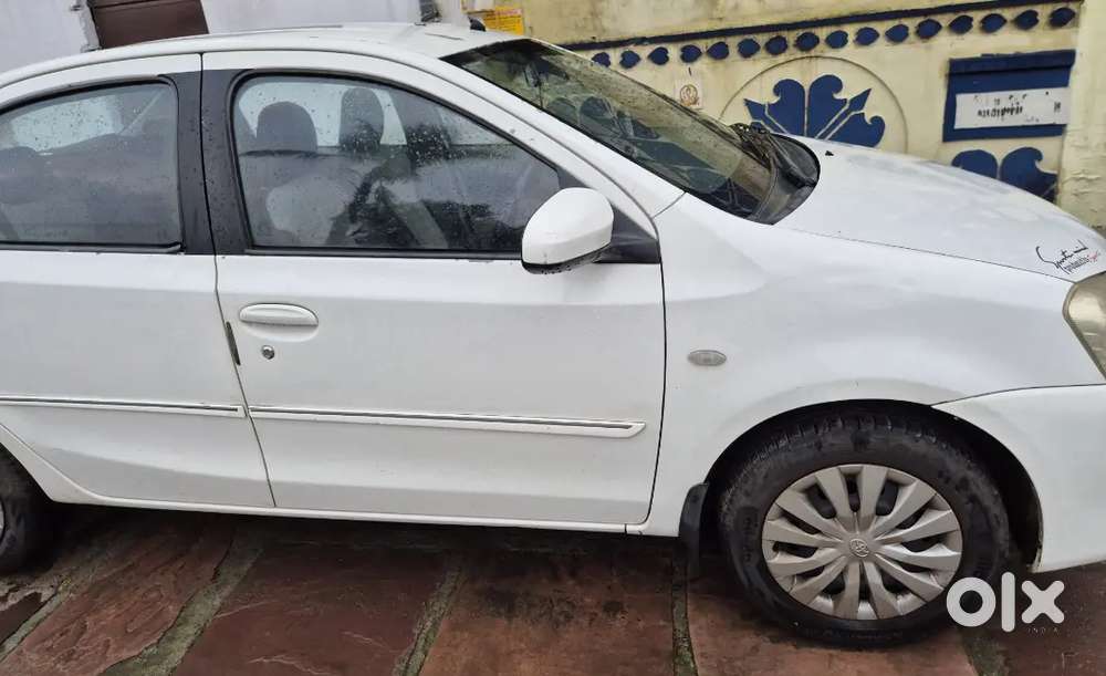 Toyota Etios G Exclusive 2014