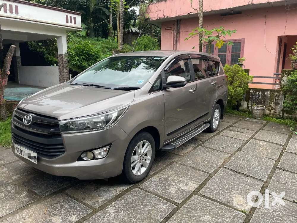 Toyota Innova Crysta 2018
