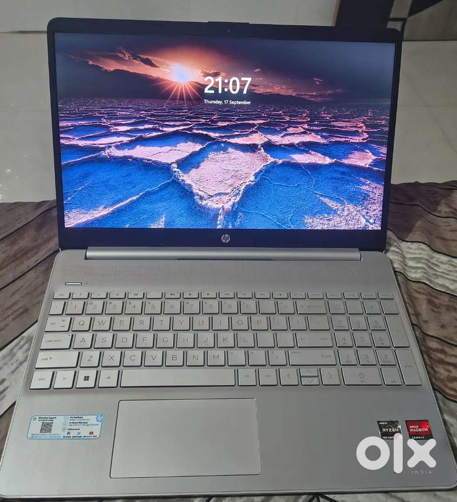 HP laptop ryzen 5 5500 U