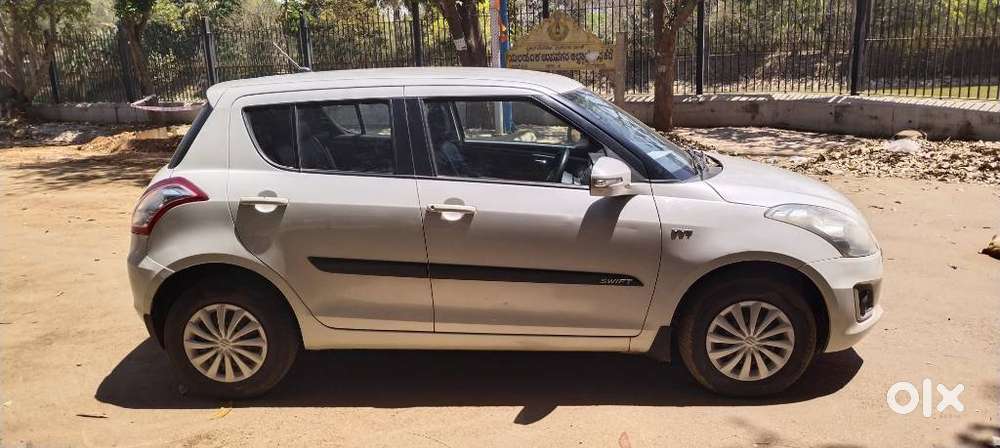 Maruti Suzuki Swift Vxi + Manual, 2015, Petrol
