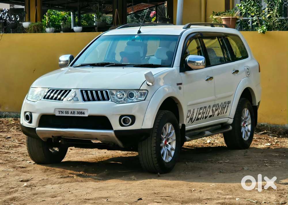 Mitsubishi Pajero Sport 2.5 Automatic, 2012, Diesel