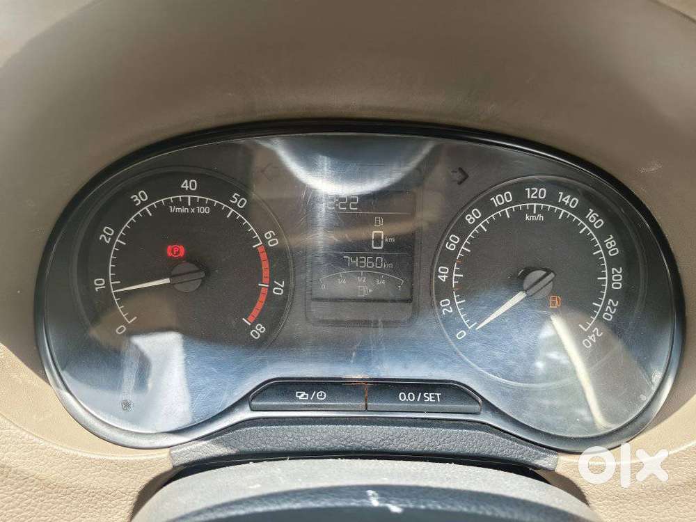 Skoda Rapid [ ] 1.6 Mpi Style Plus, 2016, Petrol