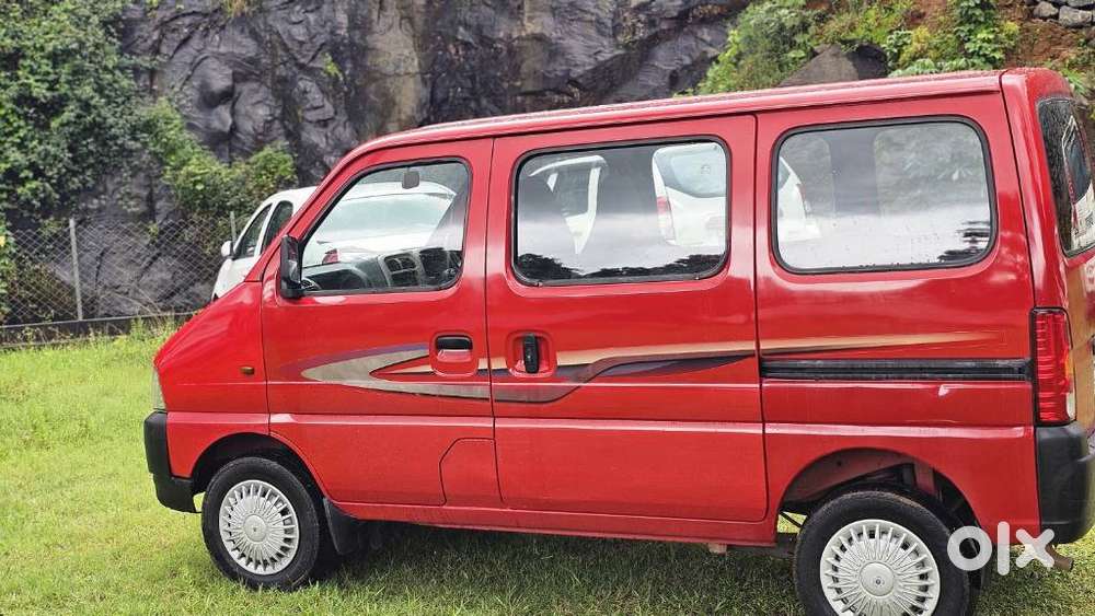 Maruti Suzuki Eeco 5 Str With A/c+htr, 2011, Petrol