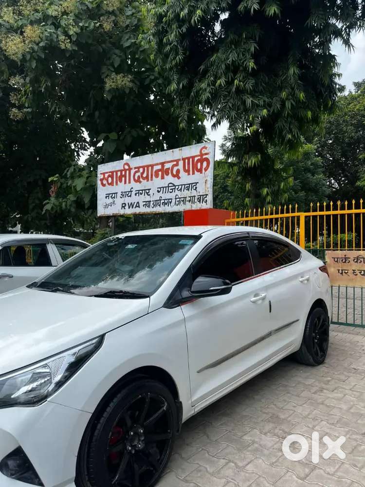 Hyundai Verna 1.5 Petrol 2023