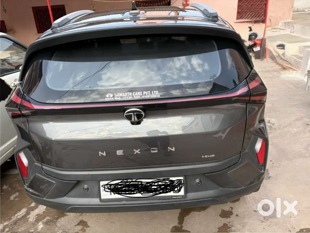 Tata Nexon Pure Petrol 2025