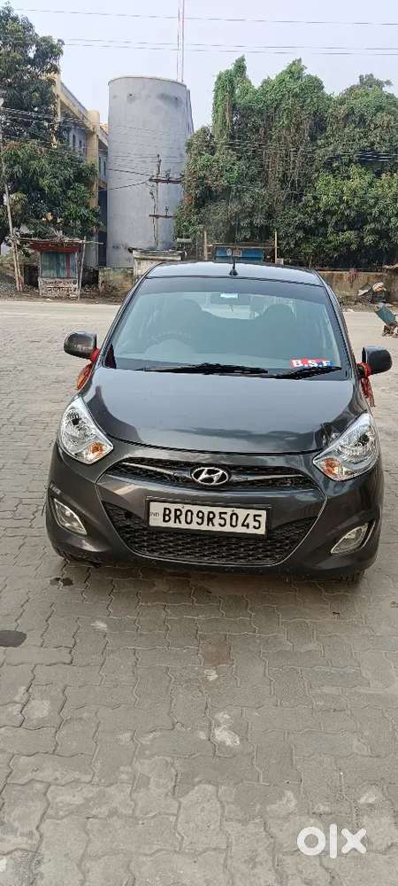 Hyundai I10 2015 Petrol 64000 Km Driven