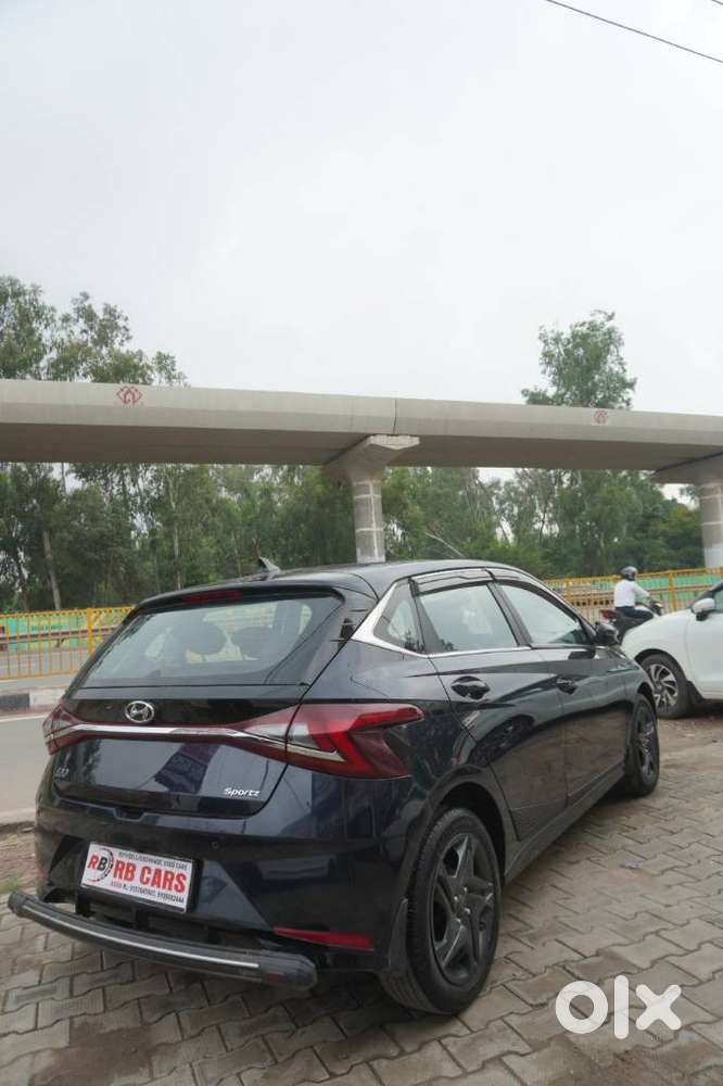 Hyundai I20 Sportz 1.2 Mt, 2023, Petrol