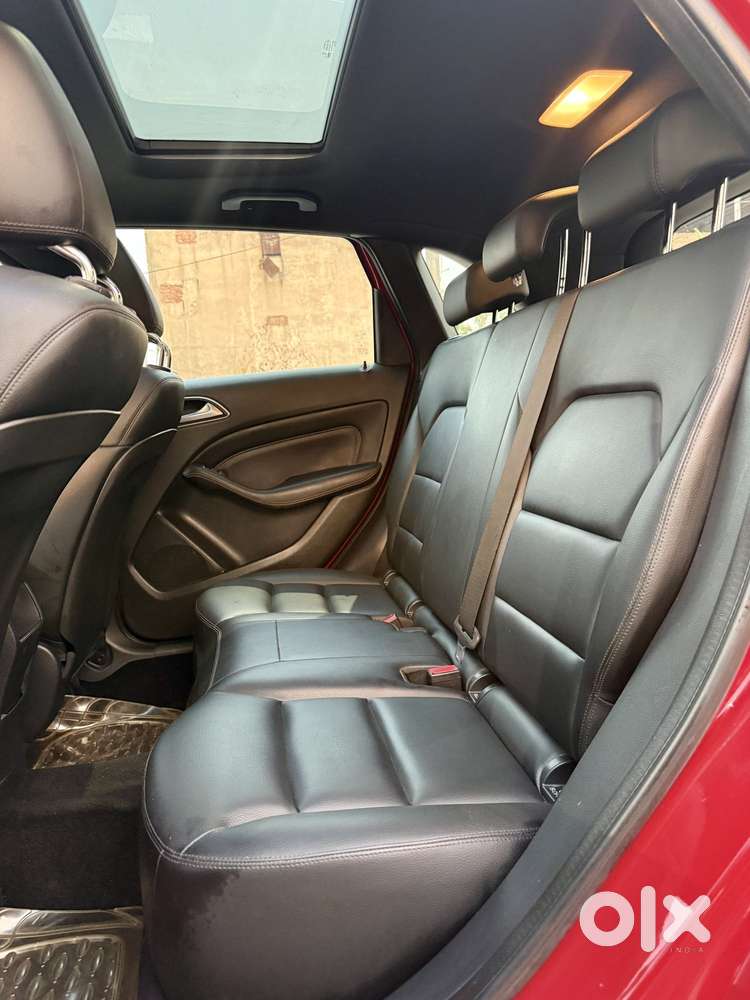 Mercedes-benz B Class 2012-2015 B180 Sports, 2013, Petrol