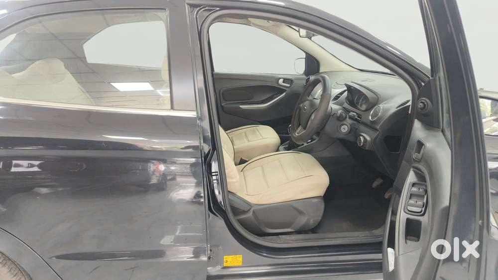 Ford Figo 1.2p Trend Mt, 2016, Petrol