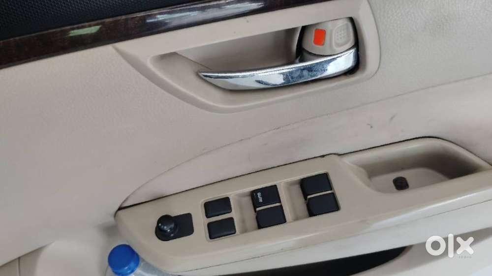 Maruti Suzuki Swift Dzire Vdi, 2012, Diesel