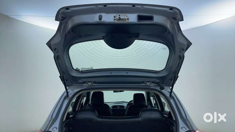 Tata Tiago Xza, 2018, Petrol