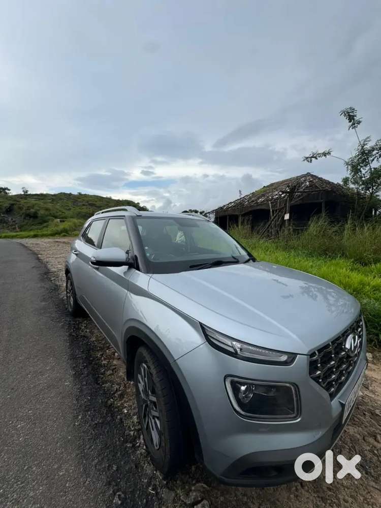 Hyundai Venue 2022 Diesel Well Maintained 49000