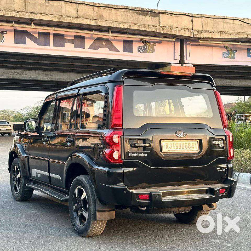 Mahindra Scorpio S4 Plus, 2015, Diesel