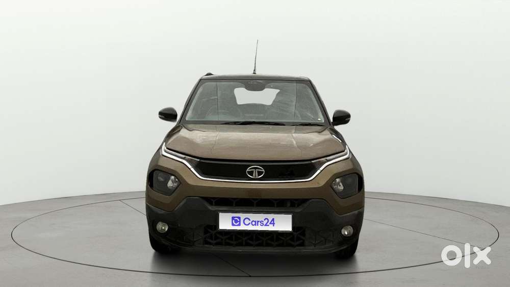Tata Punch 1.2 Revotron Creative Amt Dual Tone, 2022, Petrol