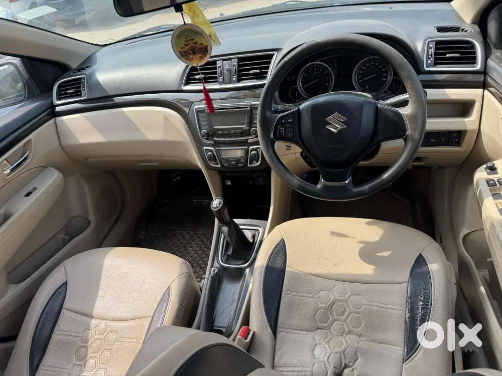 Maruti Suzuki Ciaz 2015 Petrol 75000 Km Driven