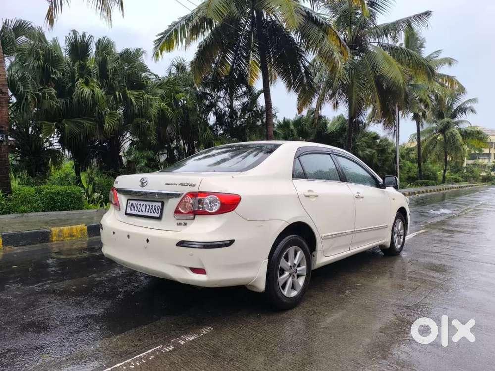 Toyota Corolla Altis, 2013, Petrol