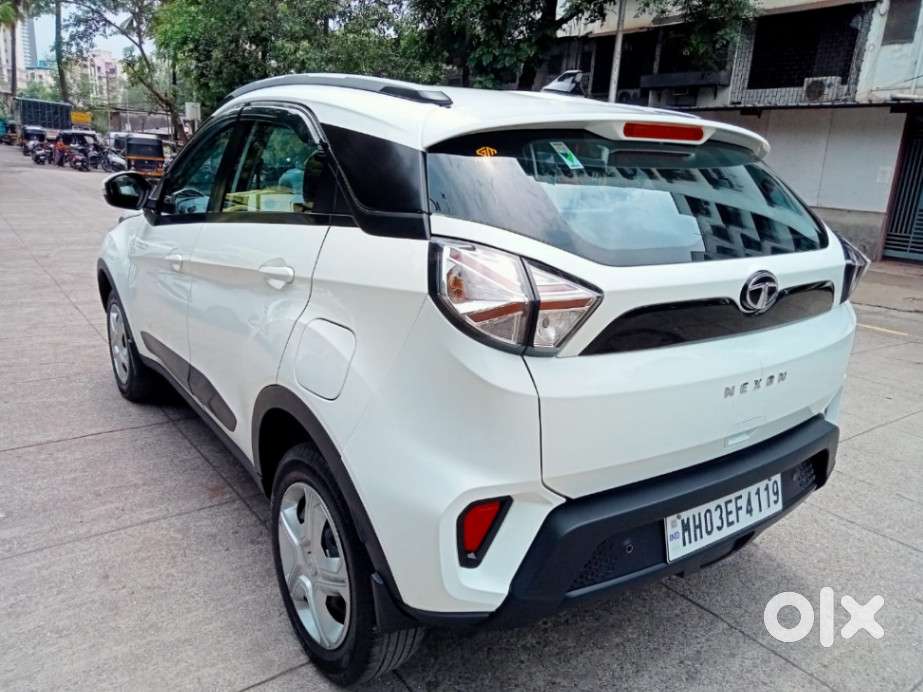 Tata Nexon 1.5 Revotorq Xm (s), 2023, Petrol