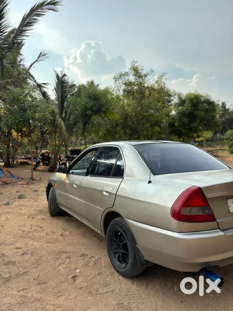 Mitsubishi Lancer 1999