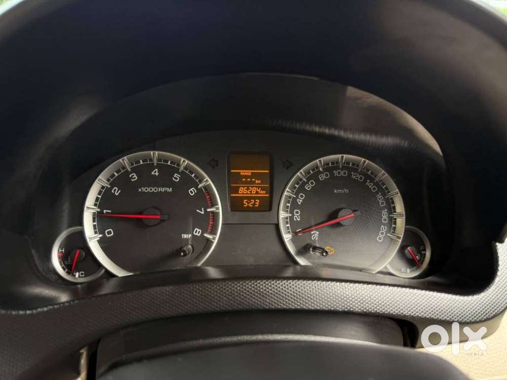 Maruti Suzuki Swift Dzire 1.2 Vxi, 2015, Cng & Hybrids