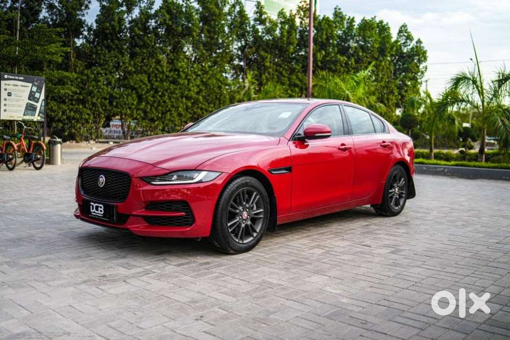 Jaguar Xe Pure, 2020, Petrol