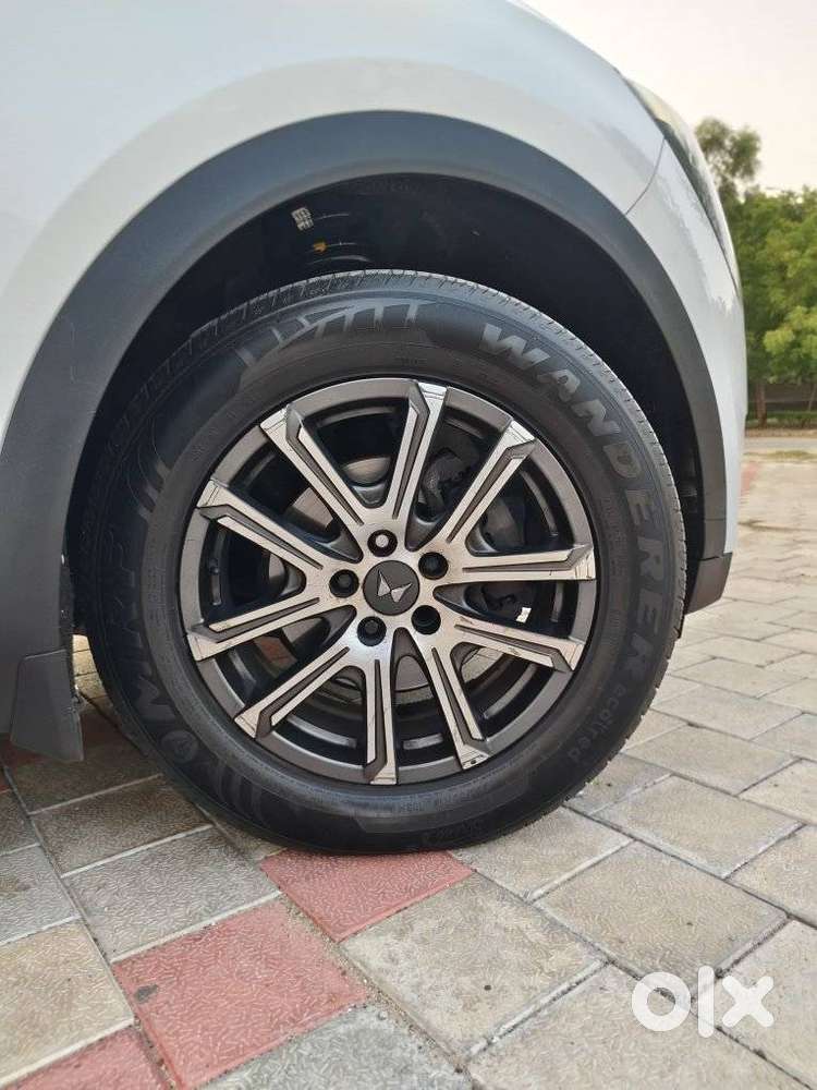 Mahindra Xuv700 Ax7 Awd, 2022, Diesel